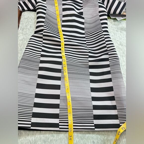 HUNTER BELL‎ Black and white stripe shift dress size M. - Picture 13 of 13